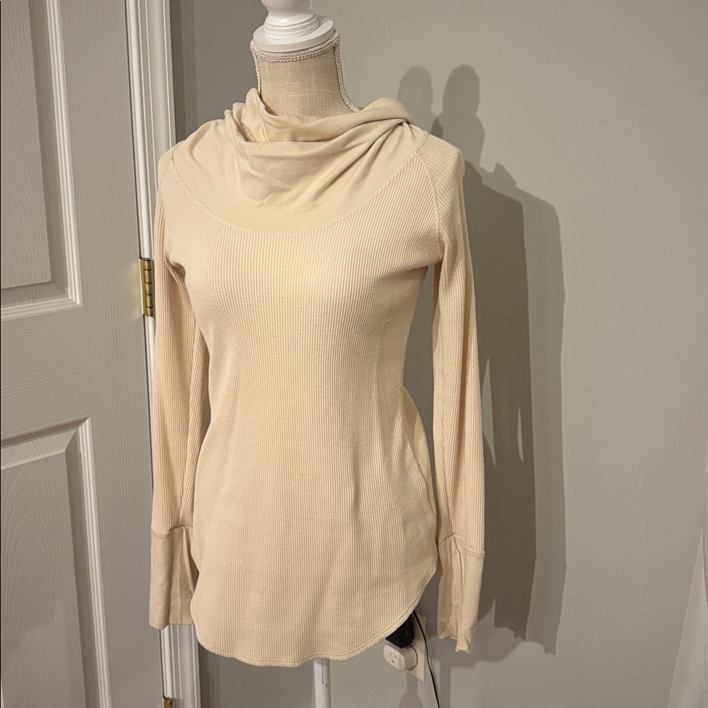 Columbia Cream Long Sleeve waffle Cowl Neck Top